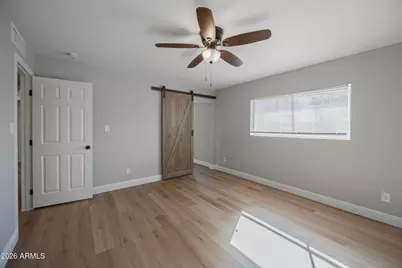 715 W Renee Drive, Phoenix, AZ 85027 - Photo 14
