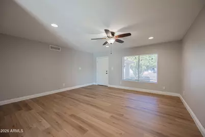 715 W Renee Drive, Phoenix, AZ 85027 - Photo 4