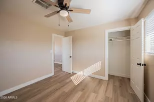 338 E Vogel Ave, Phoenix, AZ 85020 - Photo 10