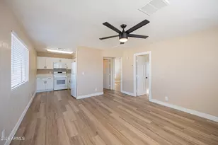 338 E Vogel Ave, Phoenix, AZ 85020 - Photo 4