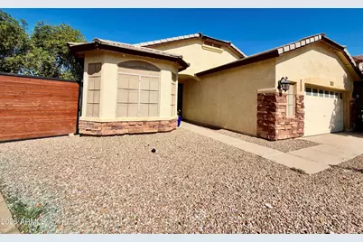 3232 W T Ryan Lane, Phoenix, AZ 85041 - Photo 4