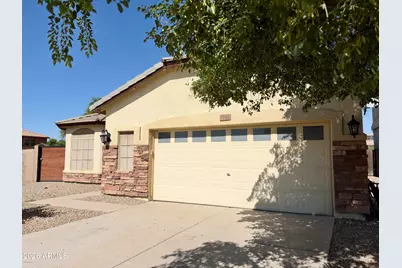 3232 W T Ryan Lane, Phoenix, AZ 85041 - Photo 2