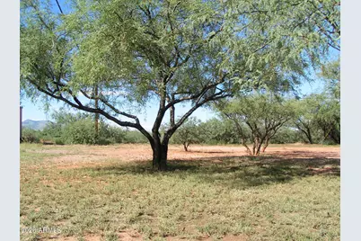 275 E Old Church Road, Huachuca City, AZ 85616 - Photo 12
