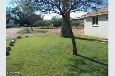 275 E Old Church Road, Huachuca City, AZ 85616 - Photo 6