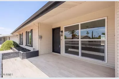 16005 N Nicklaus Lane, Sun City, AZ 85351 - Photo 2