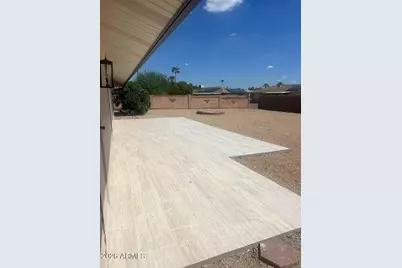 16005 N Nicklaus Lane, Sun City, AZ 85351 - Photo 12