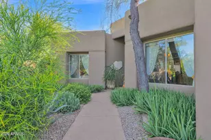 33854 N 74th St, Scottsdale, AZ 85266 - Photo 2