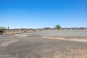 38208 N 250th Ave, Morristown, AZ 85342 - Photo 28