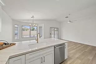 4528 E Strawberry Dr, Gilbert, AZ 85298 - Photo 2