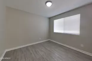 5526 W Angela Dr, Glendale, AZ 85308 - Photo 10