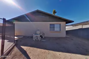 5526 W Angela Dr, Glendale, AZ 85308 - Photo 18