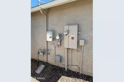18556 W Buckskin Trail, Wittmann, AZ 85361 - Photo 2