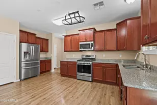5537 W Huntington Dr, Laveen, AZ 85339 - Photo 12