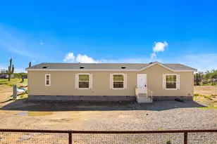 25417 W Opportunity Wy, Morristown, AZ 85342 - Photo 24