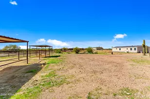 25417 W Opportunity Wy, Morristown, AZ 85342 - Photo 28