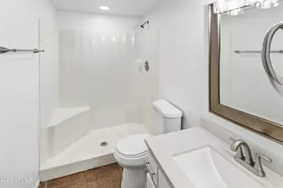 2504 W Eugie Avenue, Phoenix, AZ 85029 - Photo 10