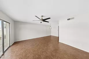 2504 W Eugie Ave, Phoenix, AZ 85029 - Photo 4