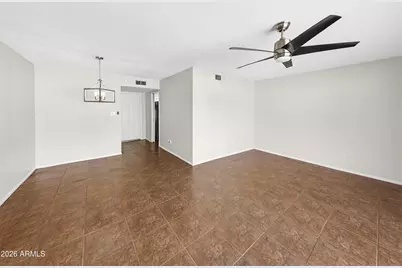 2504 W Eugie Avenue, Phoenix, AZ 85029 - Photo 2