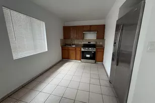 3233 W Melvin St, Phoenix, AZ 85009 - Photo 8