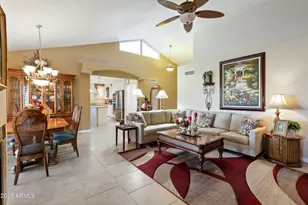 18776 N 95th Ave, Peoria, AZ 85382 - Photo 6