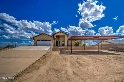 213 E Elm Lane, Avondale, AZ 85323 - Photo 2