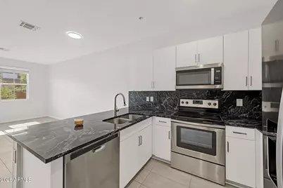 2211 E Hidalgo Avenue, Phoenix, AZ 85040 - Photo 6