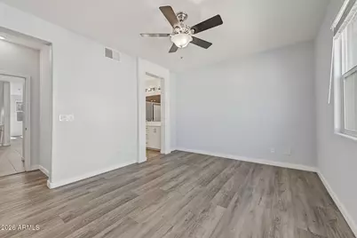 2211 E Hidalgo Avenue, Phoenix, AZ 85040 - Photo 14