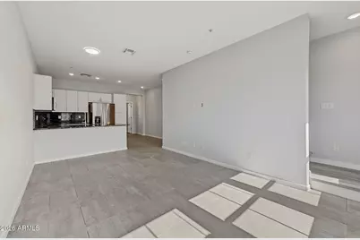 2211 E Hidalgo Avenue, Phoenix, AZ 85040 - Photo 10