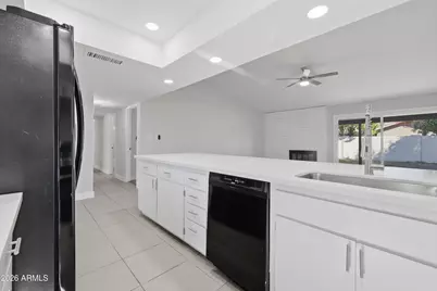 6420 W College Drive, Phoenix, AZ 85033 - Photo 10