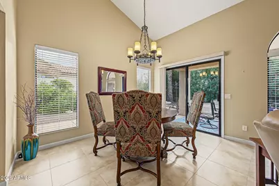 26006 S Foxglenn Drive, Sun Lakes, AZ 85248 - Photo 10