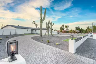 12216 N 65th St, Scottsdale, AZ 85254 - Photo 2