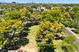 2734 E Flower St, Phoenix, AZ 85016 - Photo 28