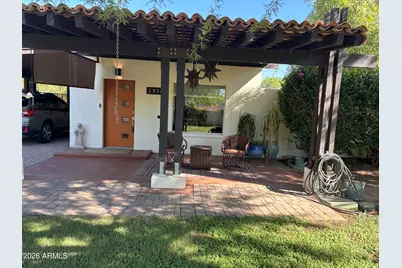 2734 E Flower Street, Phoenix, AZ 85016 - Photo 2