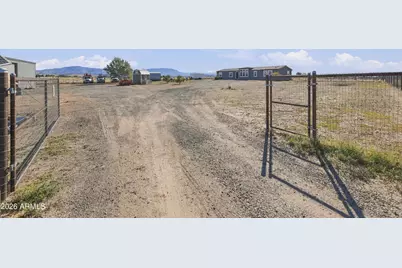 12275 N Poquito Valley Road, Prescott Valley, AZ 86315 - Photo 14