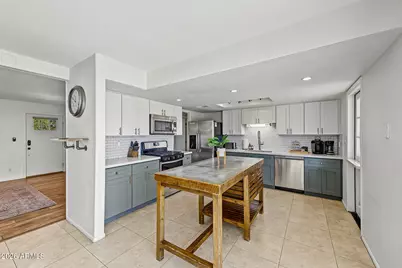 2501 E Blanche Drive, Phoenix, AZ 85032 - Photo 10