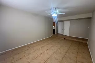 6207 W Britton Ave, Phoenix, AZ 85033 - Photo 2
