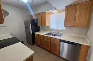 6207 W Britton Ave, Phoenix, AZ 85033 - Photo 6