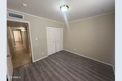 6207 W Britton Avenue, Phoenix, AZ 85033 - Photo 12