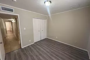 6207 W Britton Ave, Phoenix, AZ 85033 - Photo 12