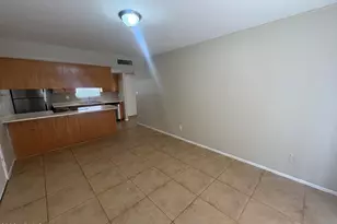 6207 W Britton Ave, Phoenix, AZ 85033 - Photo 8