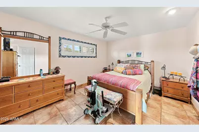 10022 W Lancaster Drive, Sun City, AZ 85351 - Photo 14