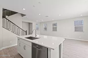 21047 N 58th Way, Phoenix, AZ 85024 - Photo 12