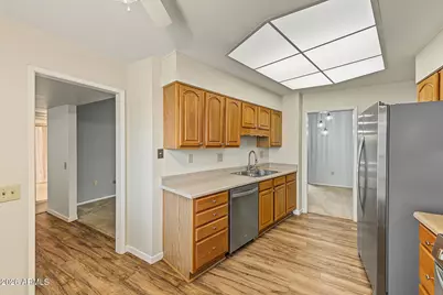 11206 W Granada Drive, Sun City, AZ 85373 - Photo 14