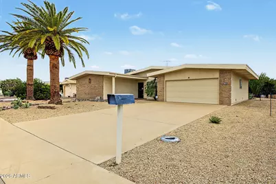 11206 W Granada Drive, Sun City, AZ 85373 - Photo 4
