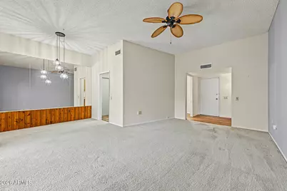 11206 W Granada Drive, Sun City, AZ 85373 - Photo 8