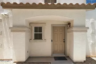 751 N Port Dr, Gilbert, AZ 85233 - Photo 2