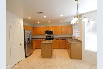 501 W Laredo Avenue, Gilbert, AZ 85233 - Photo 4
