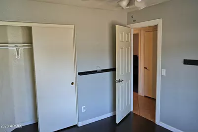 5258 N 79th Avenue, Glendale, AZ 85303 - Photo 16