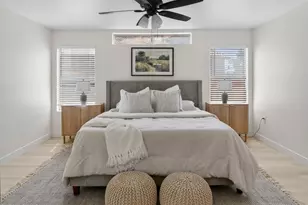 21914 N 74th Ln, Glendale, AZ 85310 - Photo 2