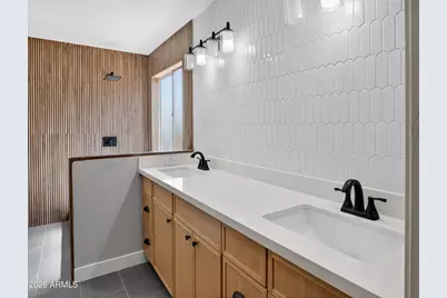 21914 N 74th Lane, Glendale, AZ 85310 - Photo 6